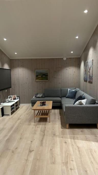 Mountainside Lodge - Breivikeidet Tromsø Esterno foto