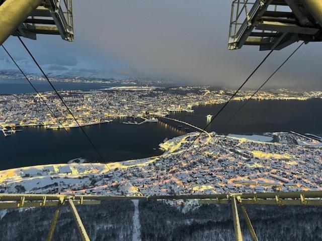 Mountainside Lodge - Breivikeidet Tromsø Esterno foto